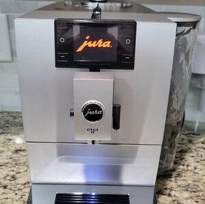Like NEW Jura Ena 8